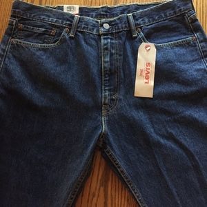 Men's Levi 505 Jeans size 38 x 32- NWT